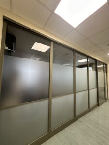 Privaatsuskiled, Päikesekaitsekile, Toonkile, Energiakile, Infinity Films, Infinity Films Nano 60, Infinity Films Nano 30, Infinity Films Titan 60, Klaaspakett hind, Päikest peegeldavad kardinad, Akende kiletamine Tartus, Privaatsus aknakile, Energiasääst, Rulood Tartu, Rulood akna külge, Akende kiletamine